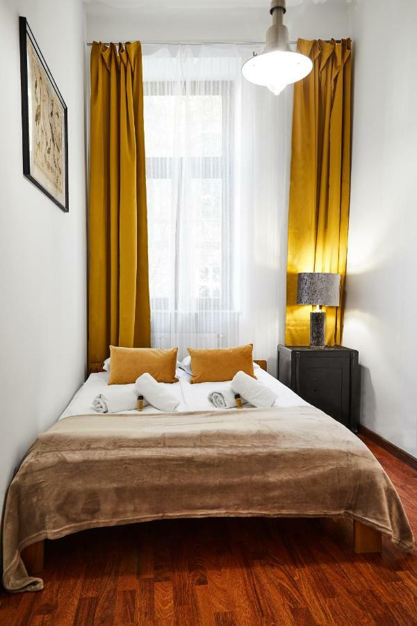 Patterned Apartment Zyblikiewicza Street Красков Екстериор снимка